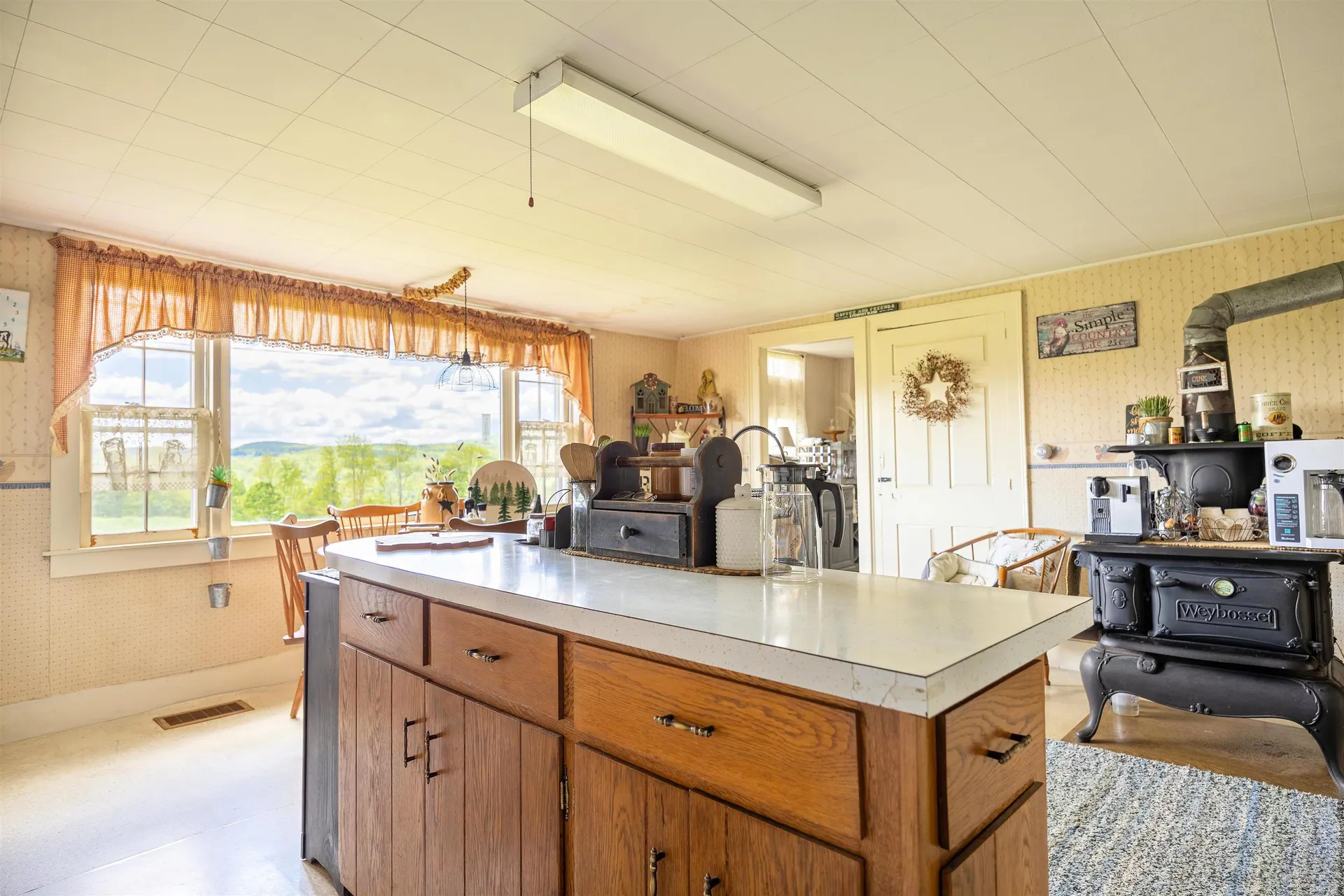 487 Nelson Hill Road Sheffield VT 05866-0165