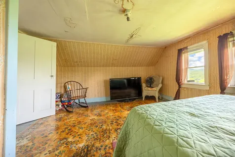 487 Nelson Hill Road Sheffield VT 05866-0165