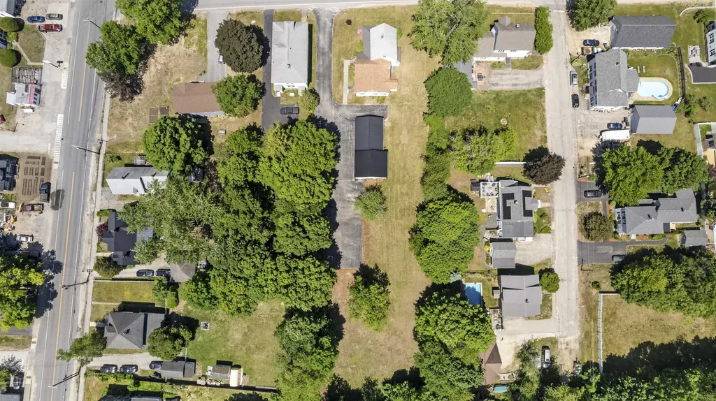 7 School Street Allenstown NH 03275