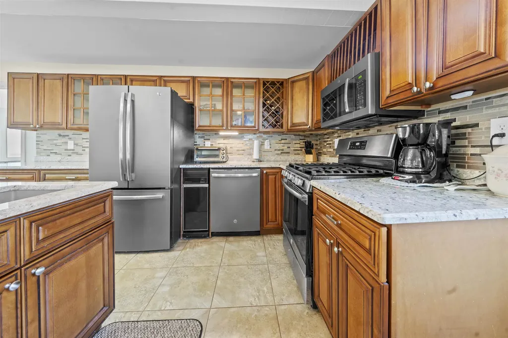 7 School Street Allenstown NH 03275