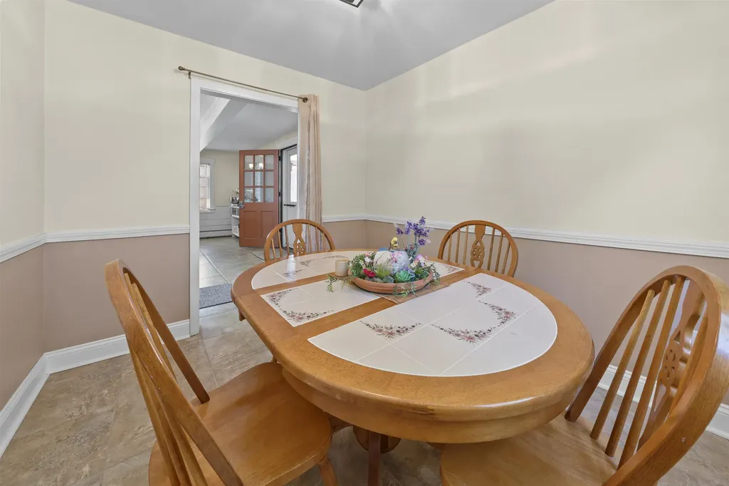 7 School Street Allenstown NH 03275