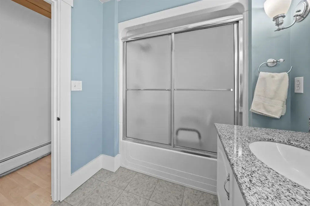7 School Street Allenstown NH 03275