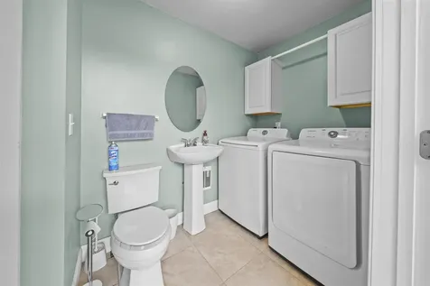 7 School Street Allenstown NH 03275