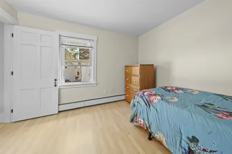 7 School Street Allenstown NH 03275