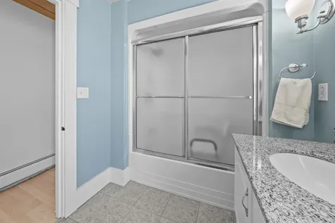 7 School Street Allenstown NH 03275