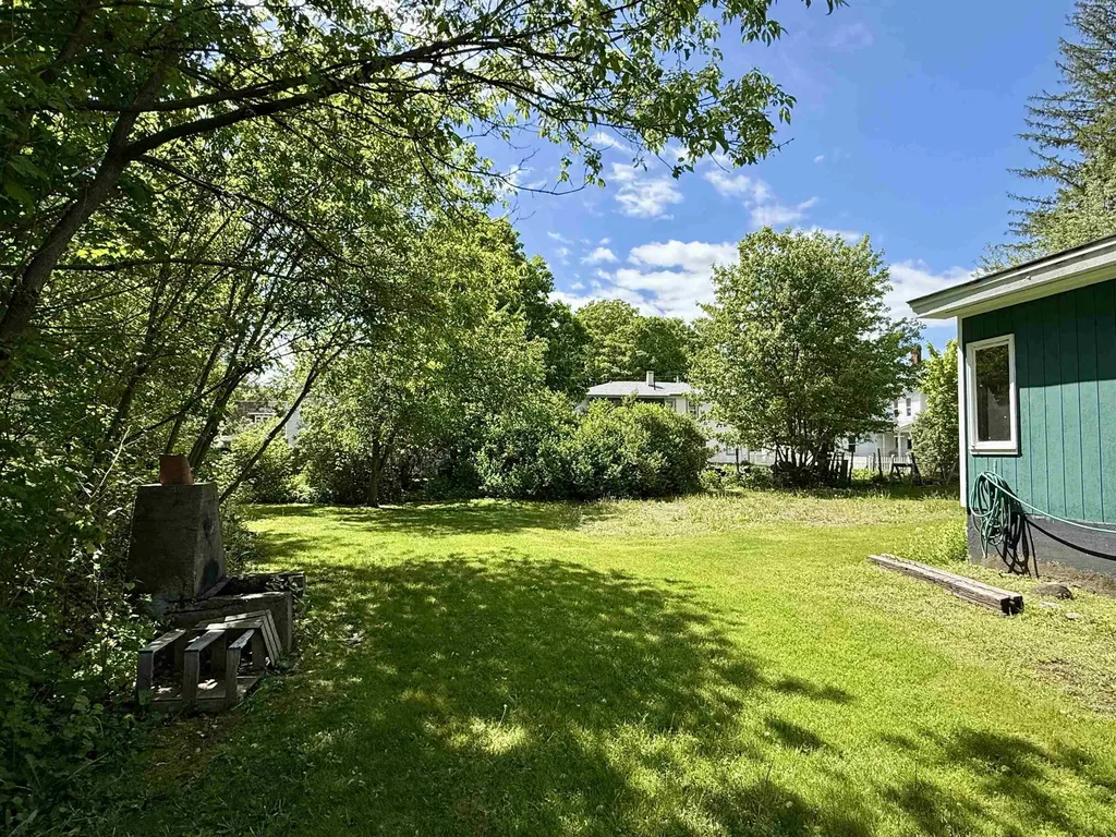 56 Maple Street Morristown VT 05656