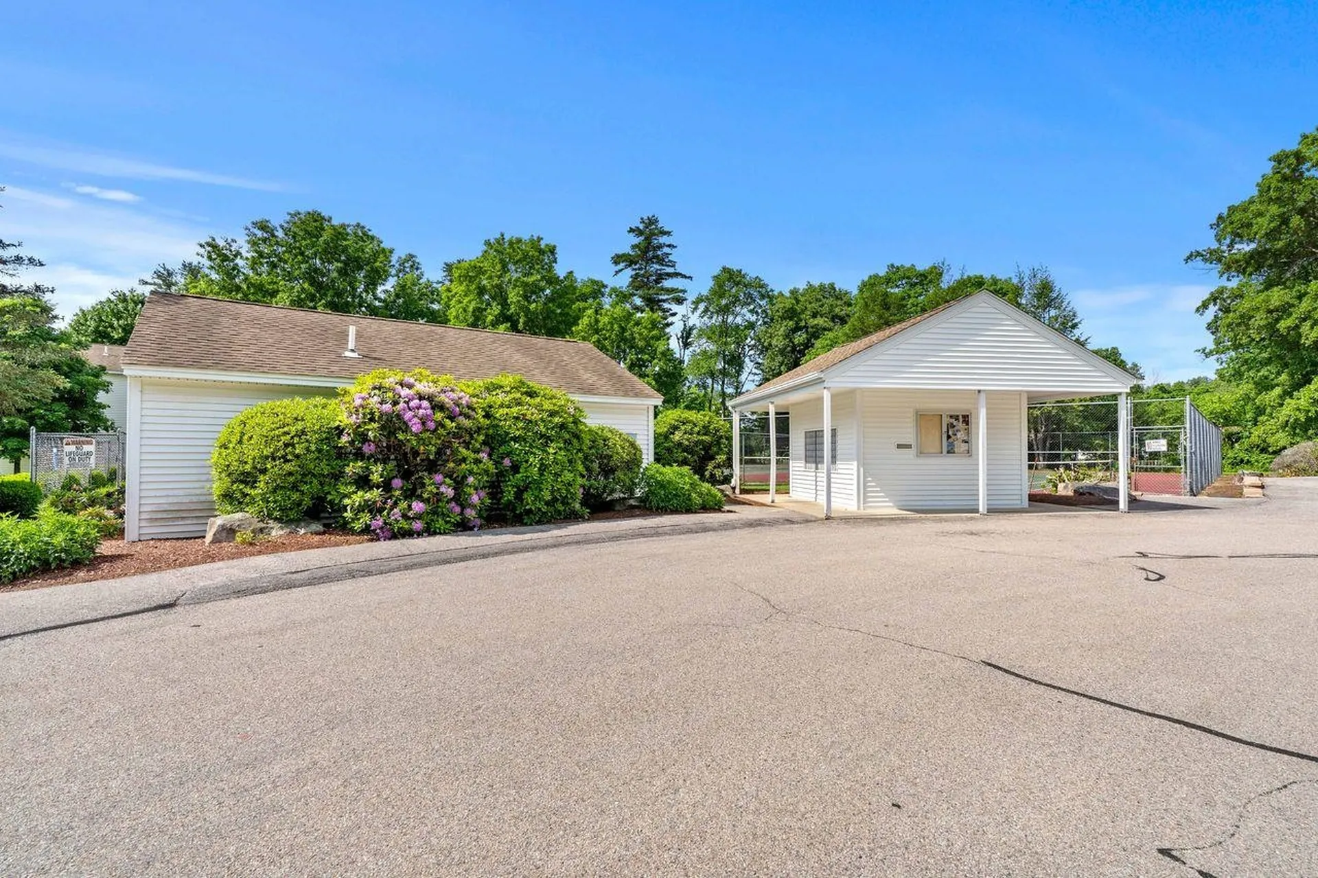10 Jamaica Lane Nashua NH 03063