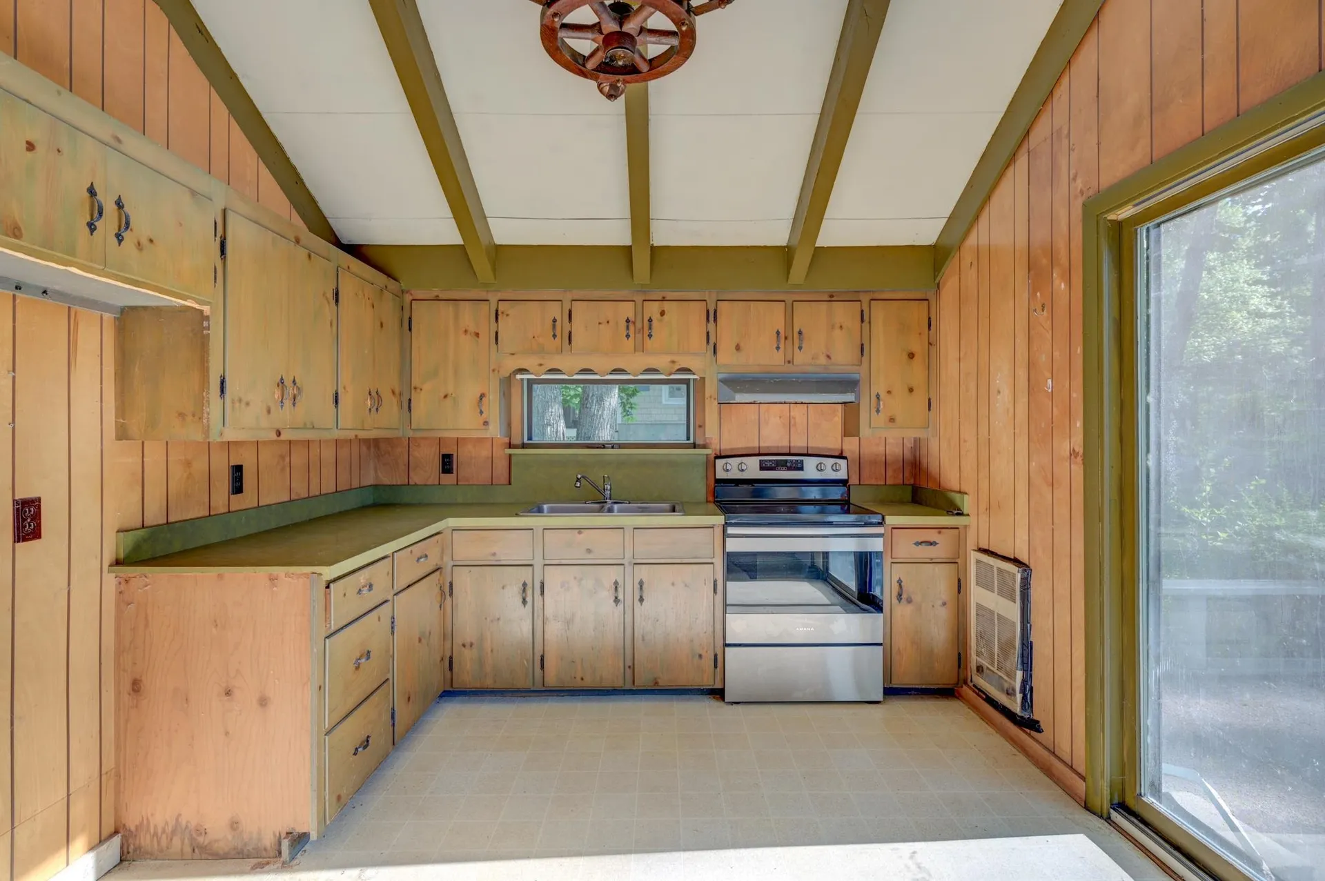 27 Ash Street Conway NH 03860