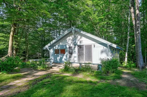 27 Ash Street Conway NH 03860