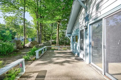 27 Ash Street Conway NH 03860