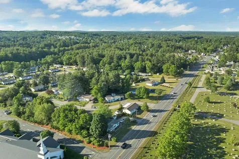 17 Xenia Street Nashua NH 03062
