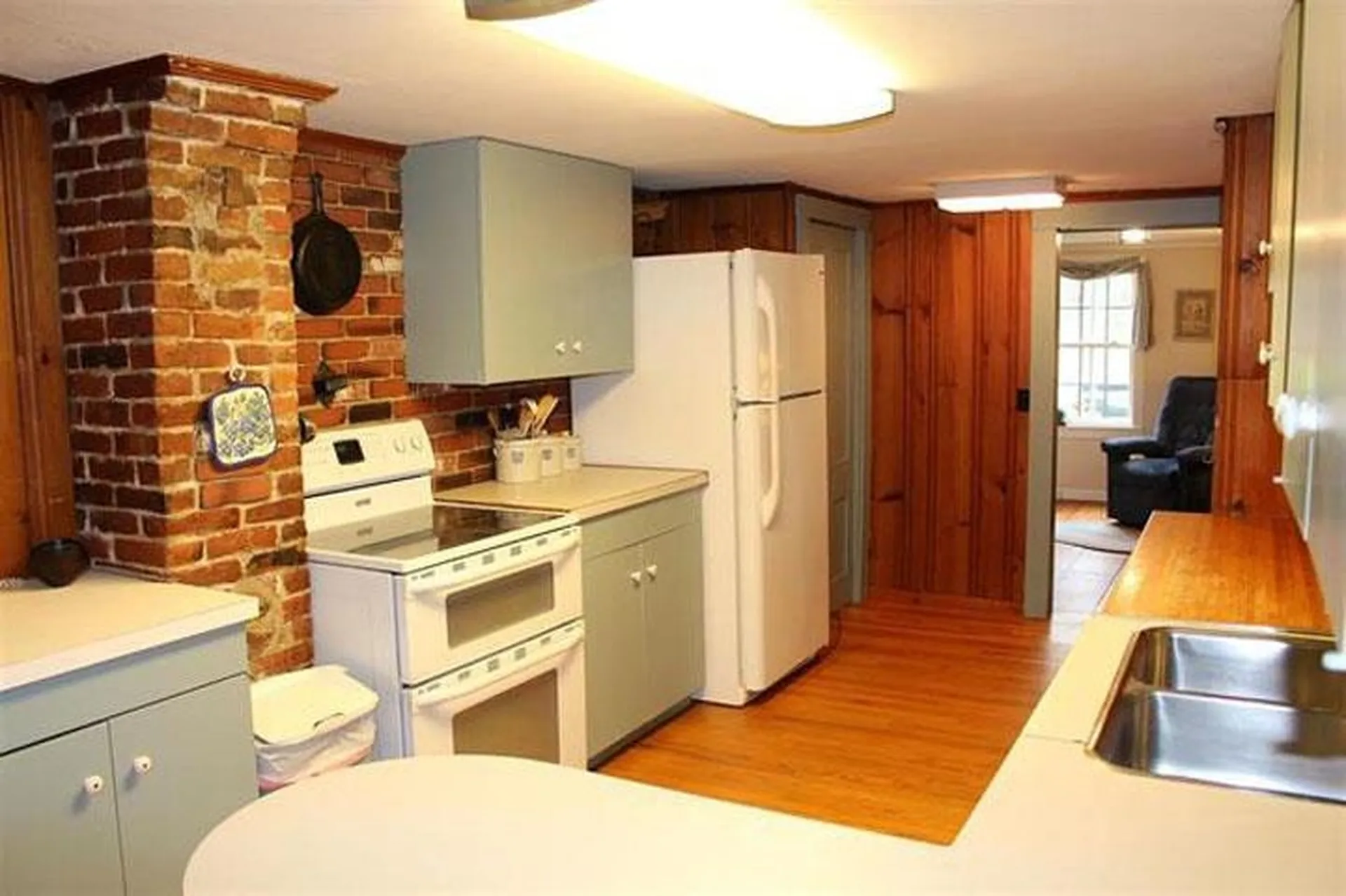 270 East Side Drive Concord NH 03301