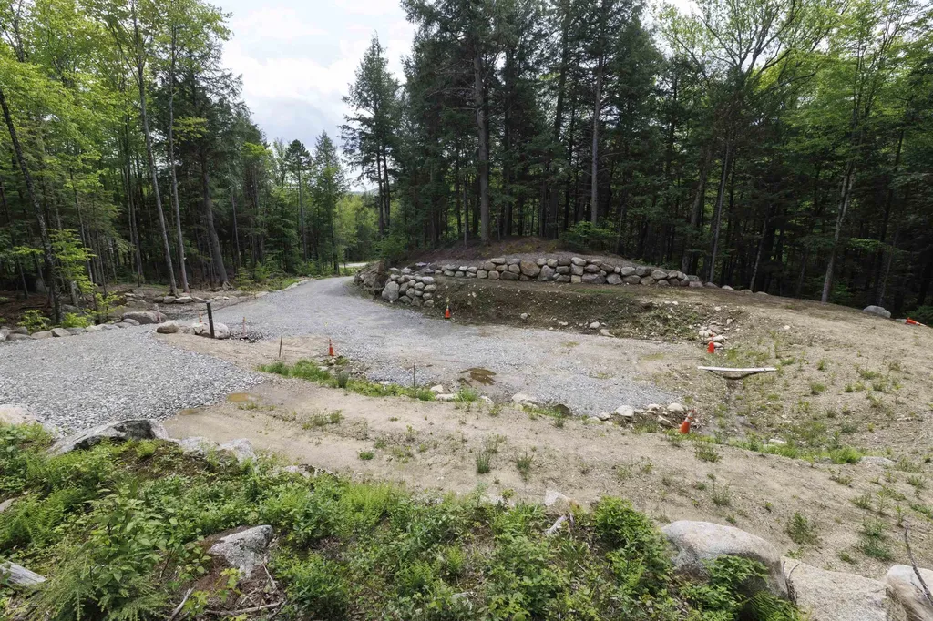 15 Otter Brook Road Woodstock NH 03262