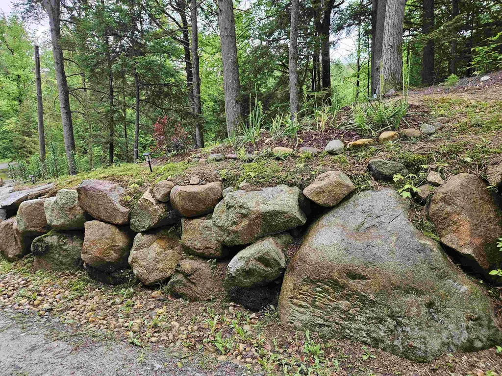 15 Otter Brook Road Woodstock NH 03262