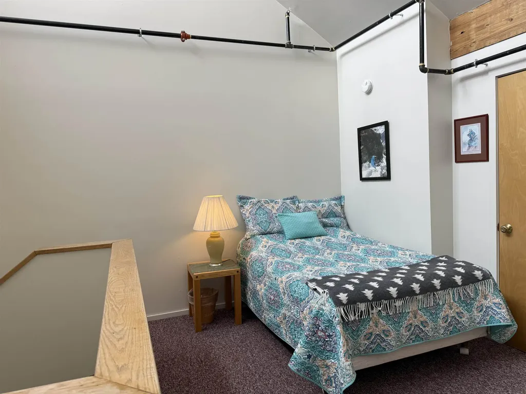 18 Mountainside Drive Warren VT 05674