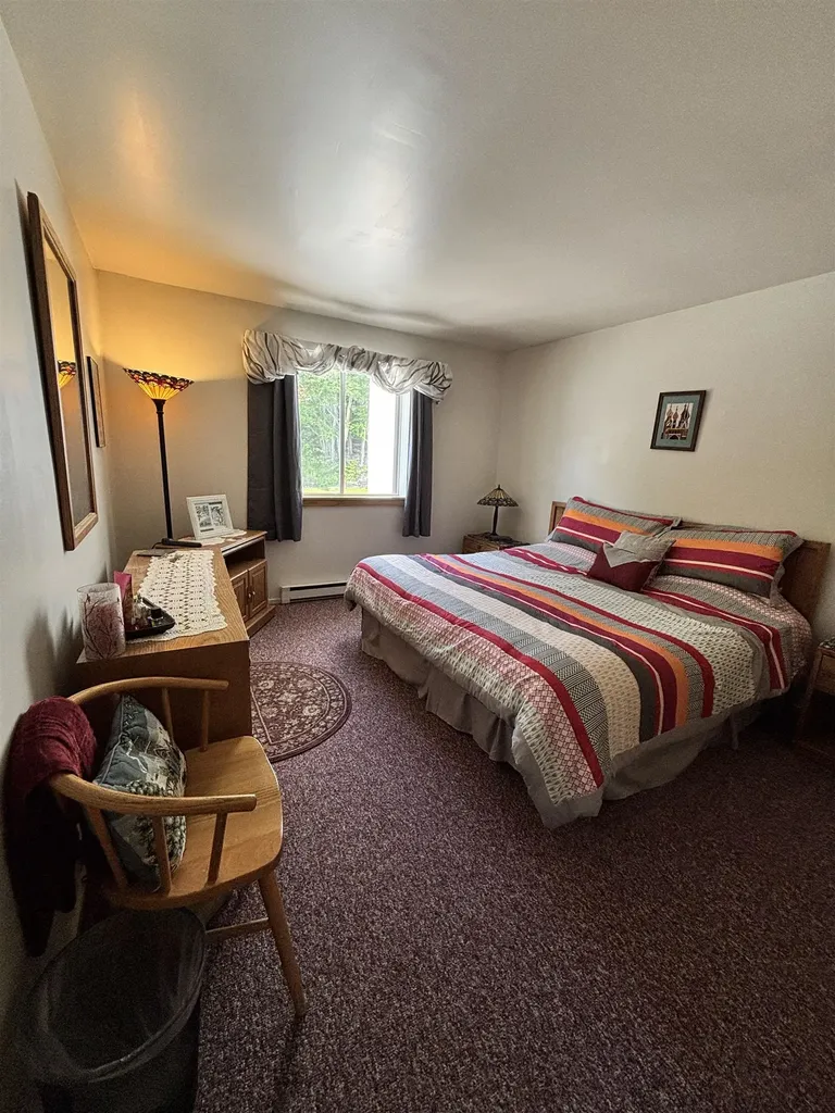 18 Mountainside Drive Warren VT 05674
