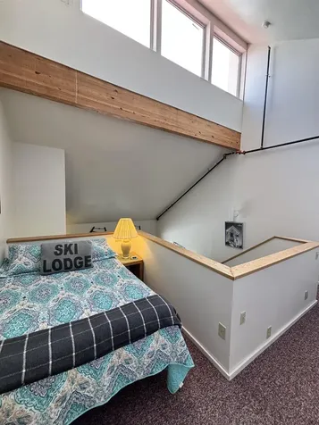 161 Mountainside Drive Warren VT 05674