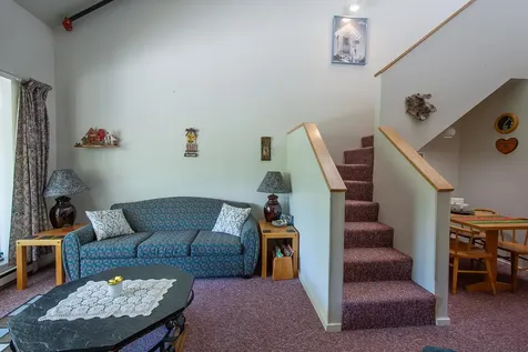 161 Mountainside Drive Warren VT 05674