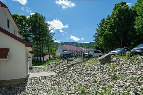 161 Mountainside Drive Warren VT 05674