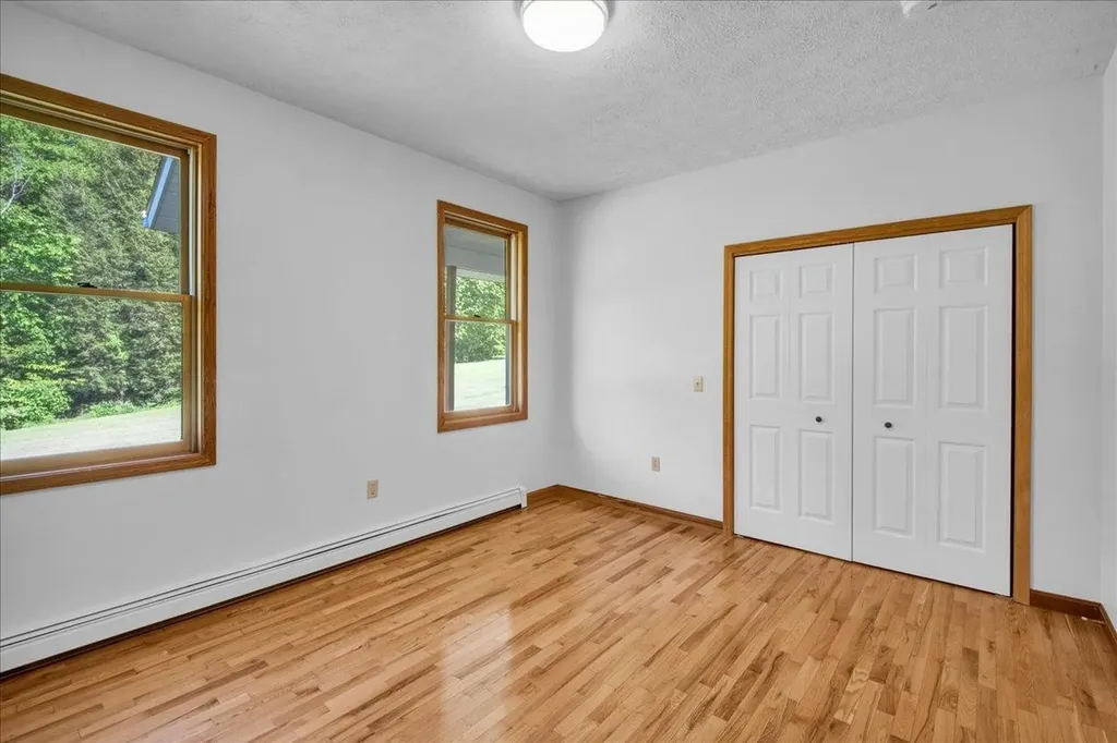40 Brookside Lane Hinesburg VT 05461