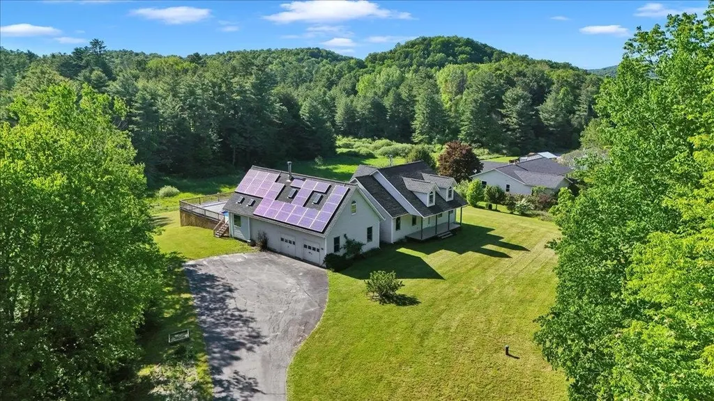 40 Brookside Lane Hinesburg VT 05461