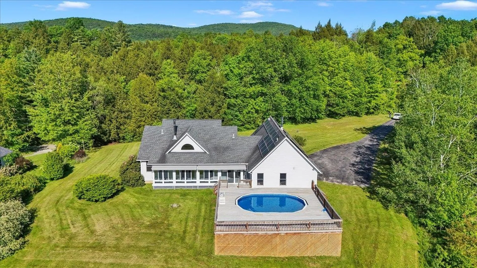 40 Brookside Lane Hinesburg VT 05461