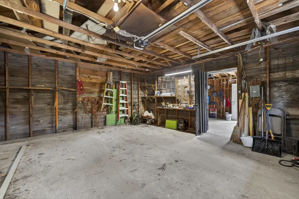 49 Shedd Road Hillsborough NH 03244