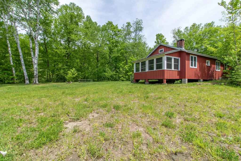 6885 Kirby Mountain Road Kirby VT 05851