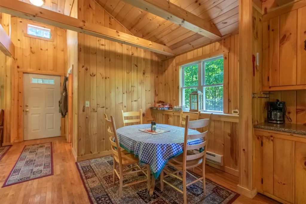 6885 Kirby Mountain Road Kirby VT 05851