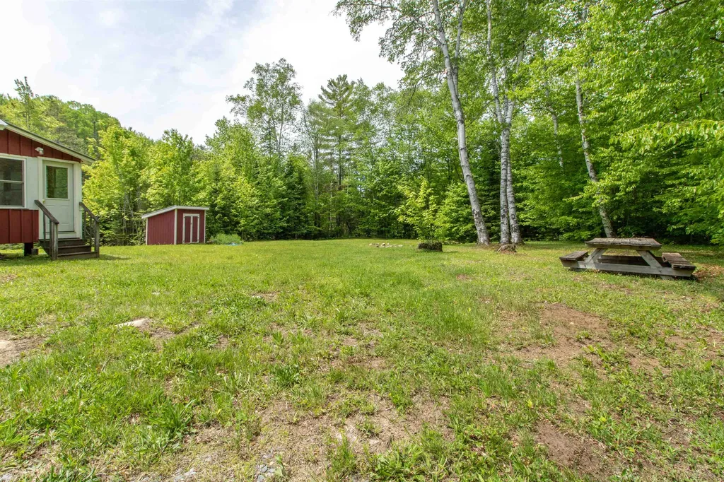 6885 Kirby Mountain Road Kirby VT 05851
