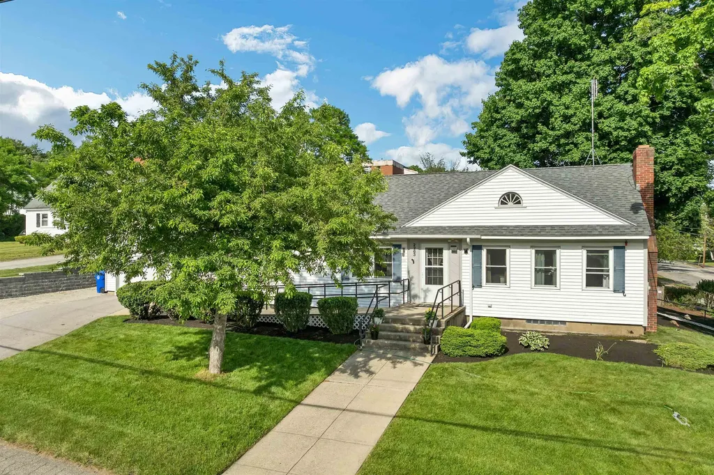 2263 Elm Street Manchester NH 03104