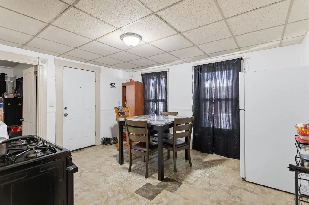 217 Spruce Street Manchester NH 03103