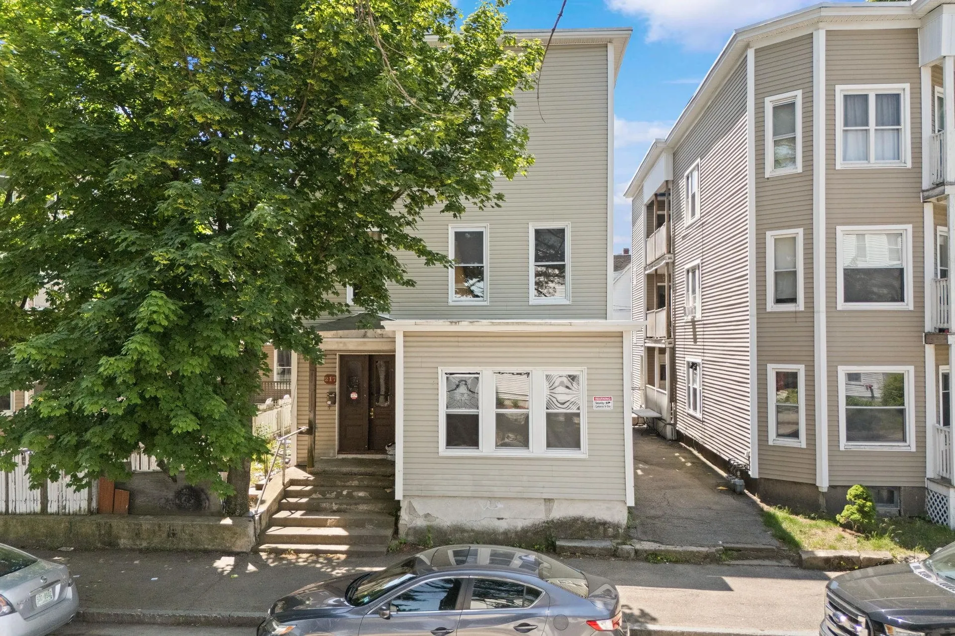 217 Spruce Street Manchester NH 03103