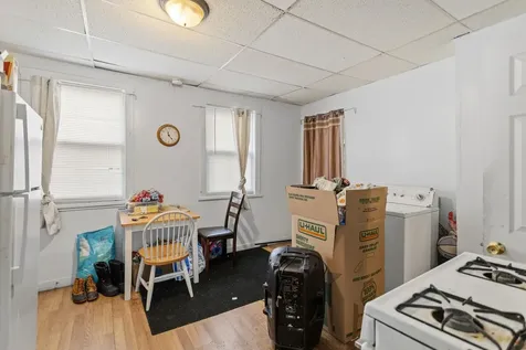 217 Spruce Street Manchester NH 03103