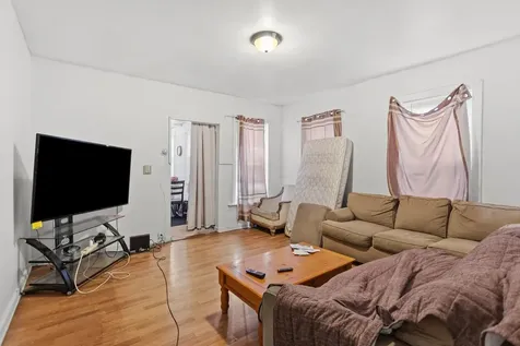 217 Spruce Street Manchester NH 03103