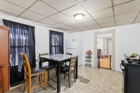 217 Spruce Street Manchester NH 03103