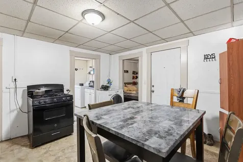 217 Spruce Street Manchester NH 03103