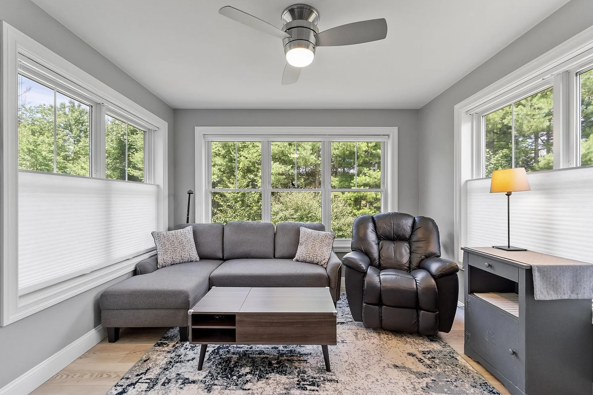 7 Paddock Circle Nashua NH 03062