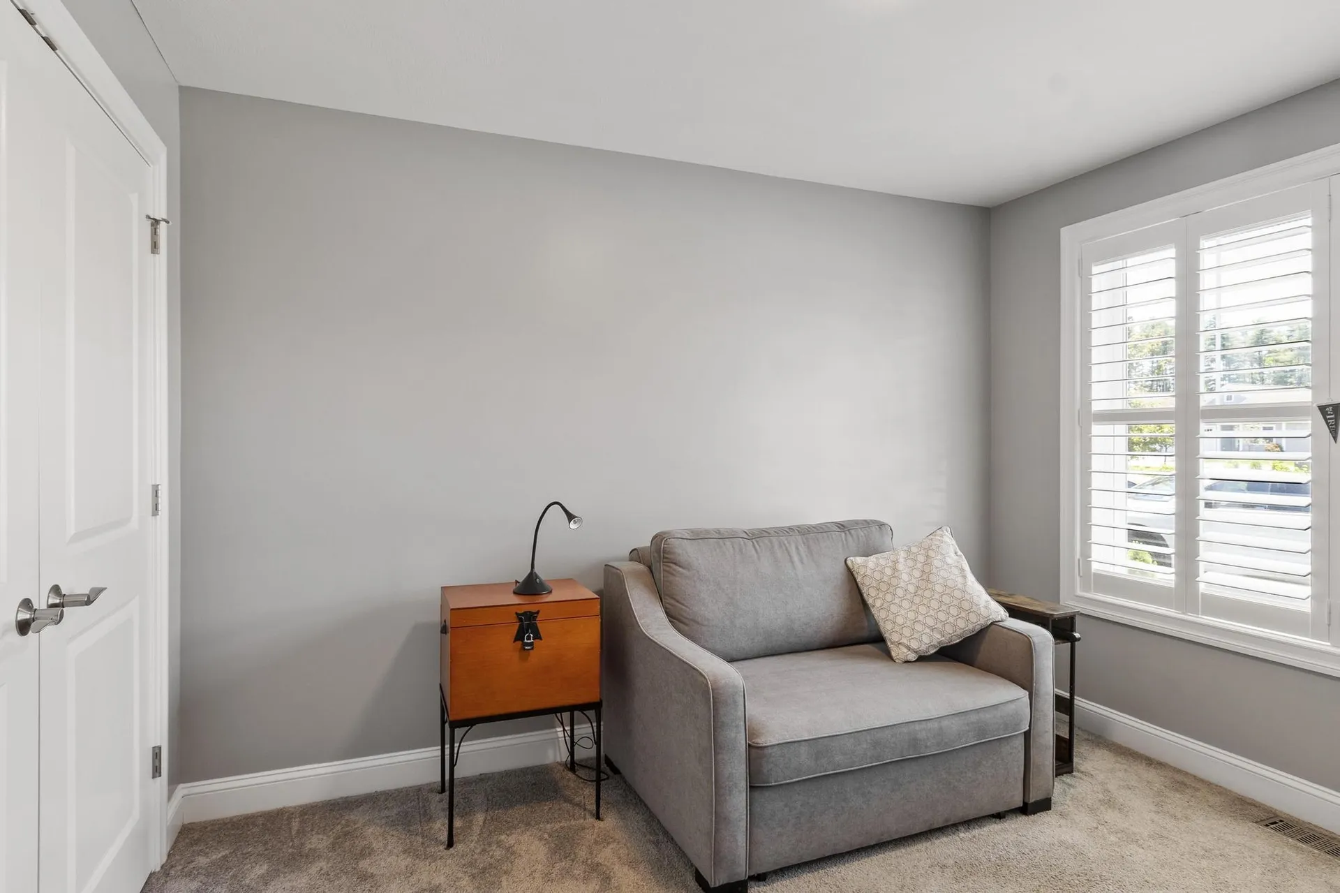 7 Paddock Circle Nashua NH 03062