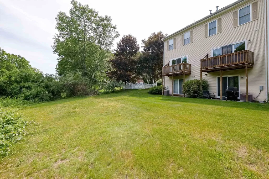 15 Middlesex Road Merrimack NH 03054