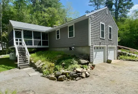 35 King Arthur Lane Bristol NH 03222-3637