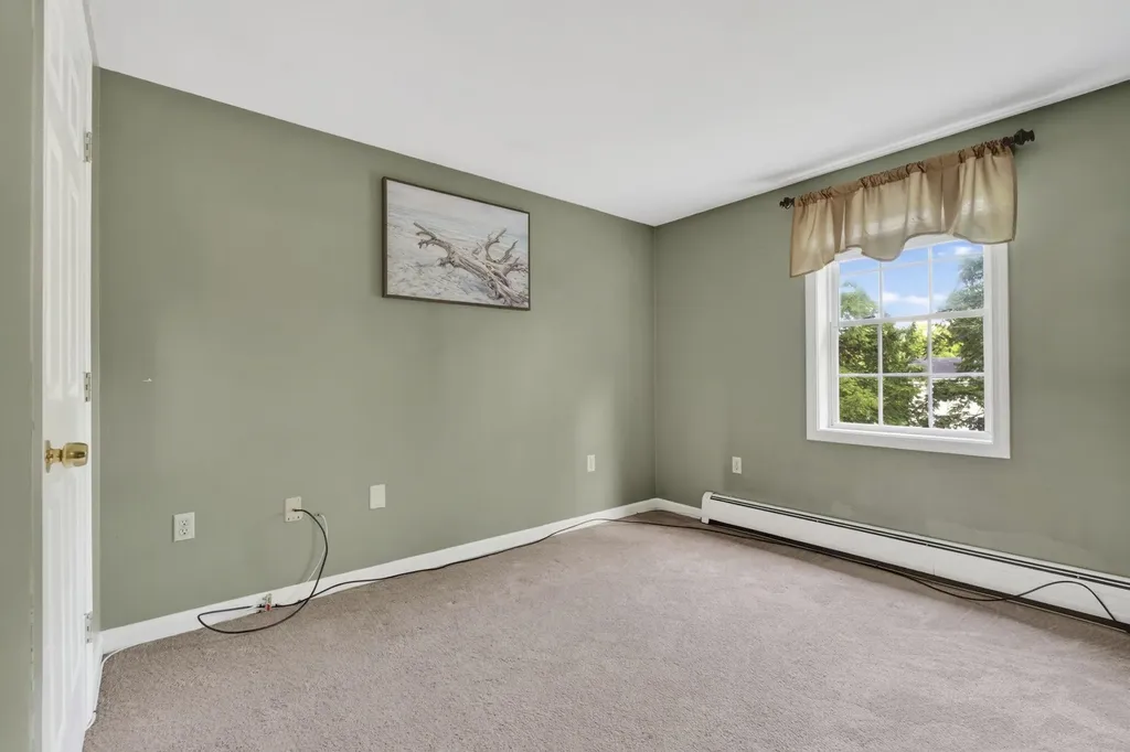 184 Jefferson Drive Hillsborough NH 03244