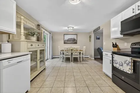 184 Jefferson Drive Hillsborough NH 03244