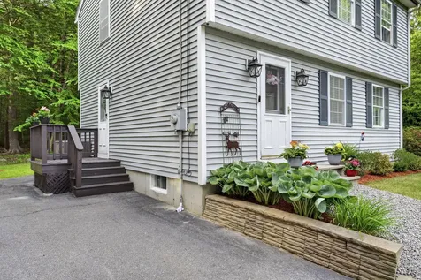 184 Jefferson Drive Hillsborough NH 03244