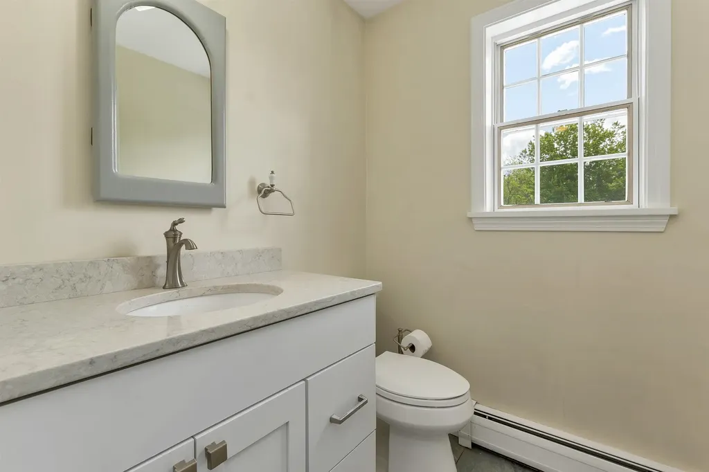 25 Wolfeboro Road Hanover NH 03750