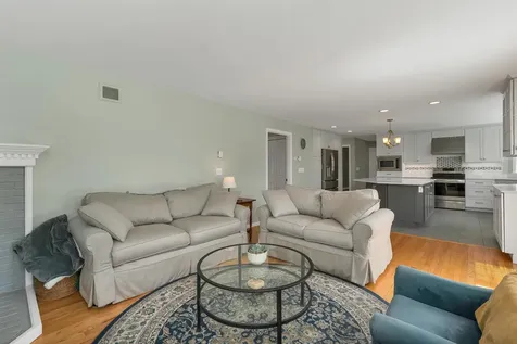 25 Wolfeboro Road Hanover NH 03750