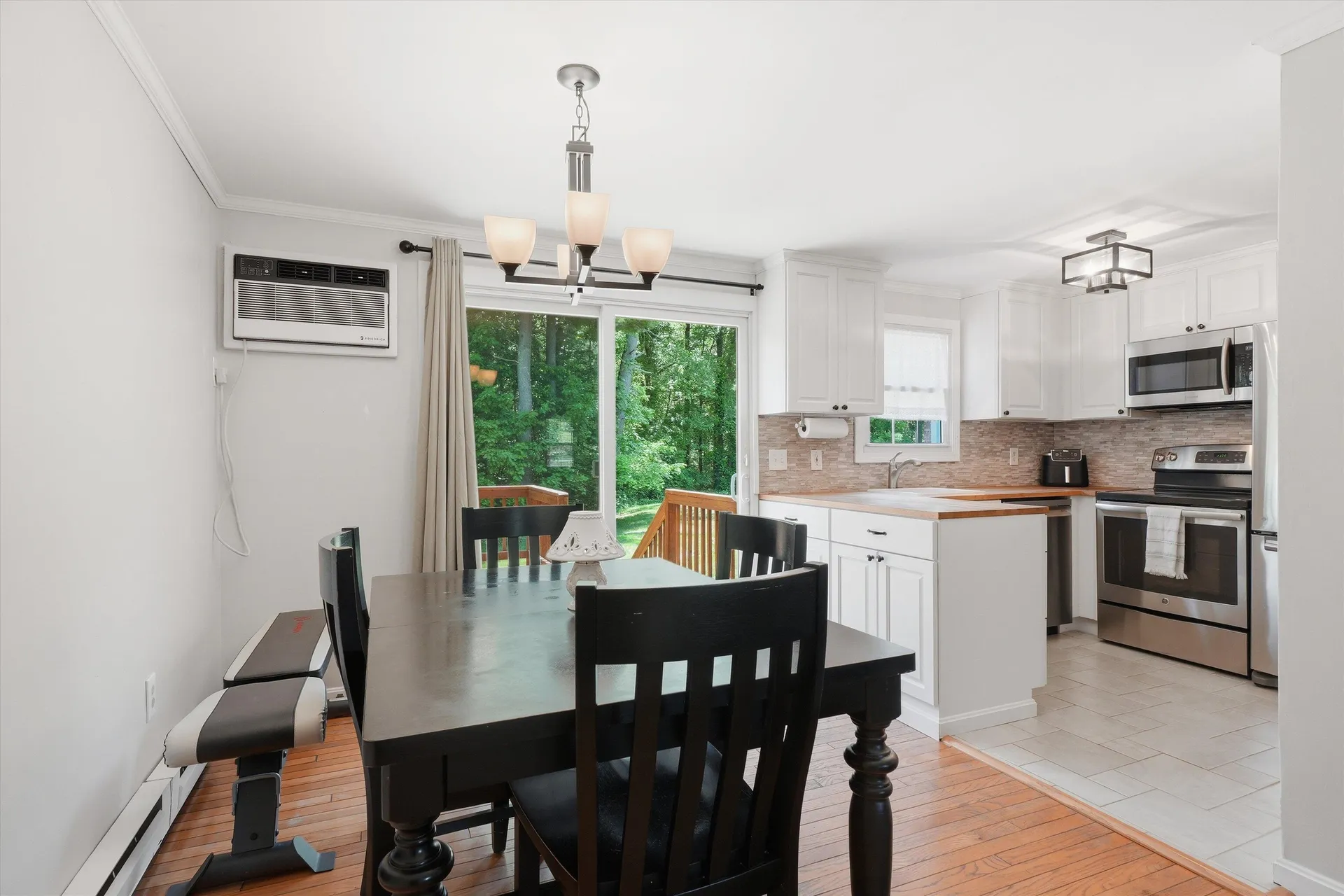 89 Fieldstone Drive Londonderry NH 03079