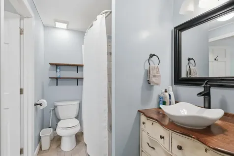 89 Fieldstone Drive Londonderry NH 03079