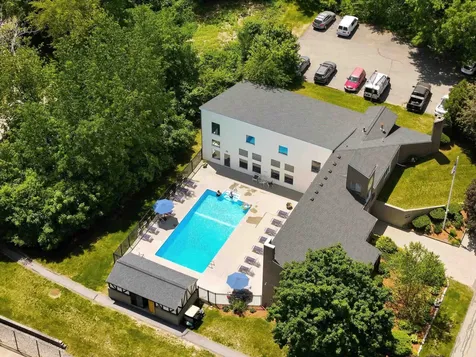 89 Fieldstone Drive Londonderry NH 03079