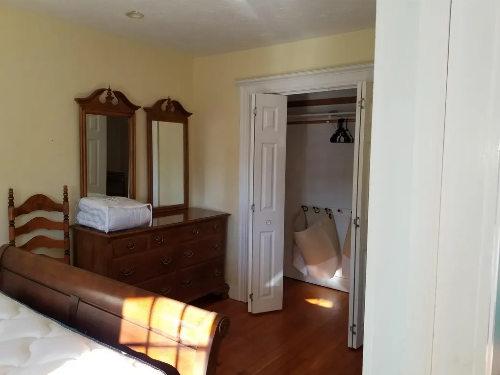 6 Francis Street Hampton NH 03842